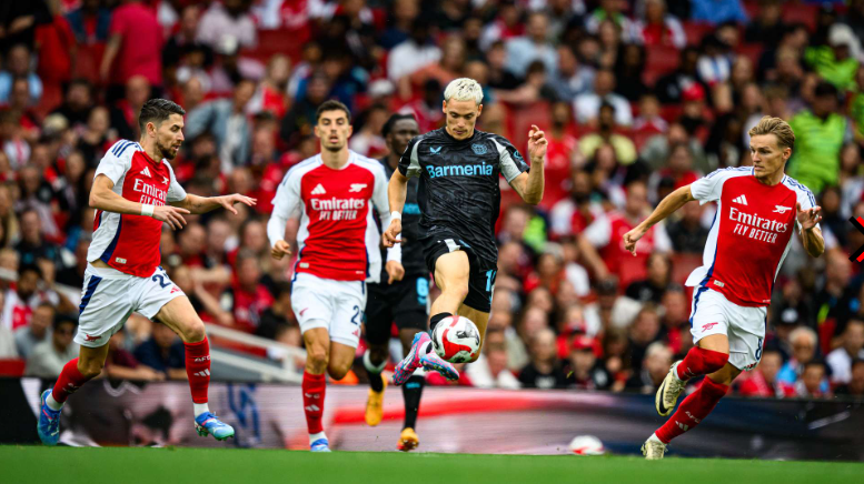 arsenal-vs-bayer-leverkusen-0000-08-08-178131.jpg